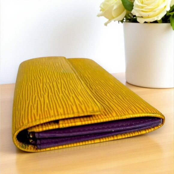 Louis Vuitton EPI Leather Porte Tresor International Tassel Yellow Wallet w/COA - Picture 4 of 10